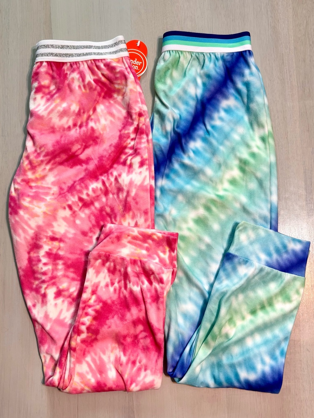 Girls Medium 7/8 Jogger Style Sweatpants Pajama Pants NEW With Tags 2Pc Set